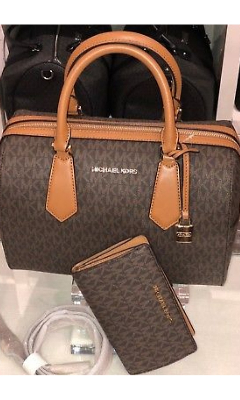 michael kors duffel