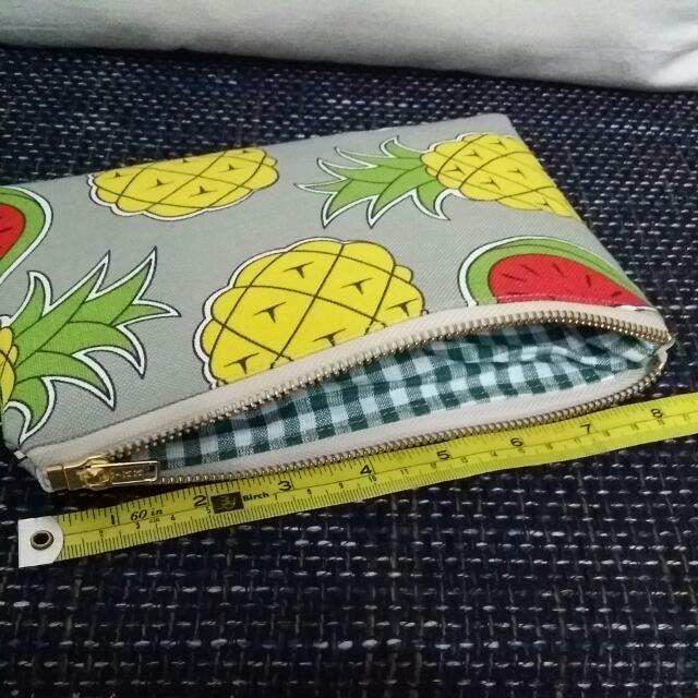 Pouch (Multipurpose) With Interfacing, Hobbies & Toys, Travel, Travel