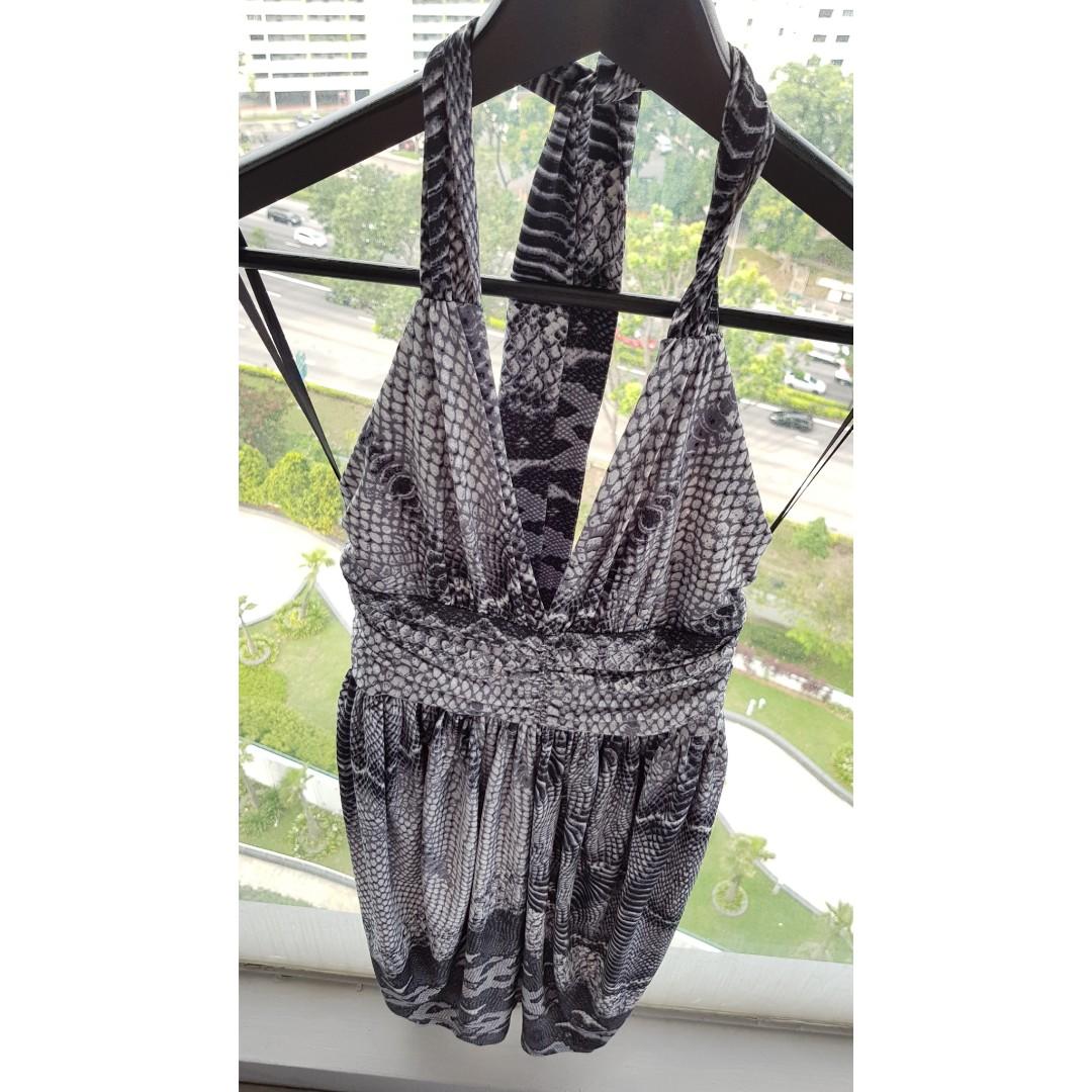 PENDING] Sheike Halter Neck Bare Back 