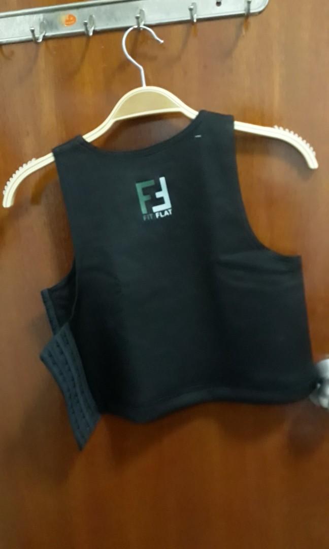 SideHooked Half Binder (Category: Belt bags, Clutches and Pouches) located in Singapore. Submitted by jughead07 (Listing ID 207994150, Image 1). Description: SIDE HOOKED HALF Chest Binder Size XL Color Black and white.