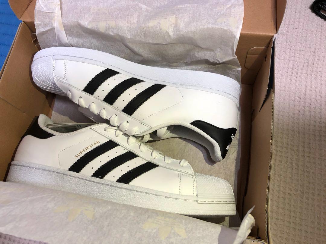 adidas superstar white with black stripes