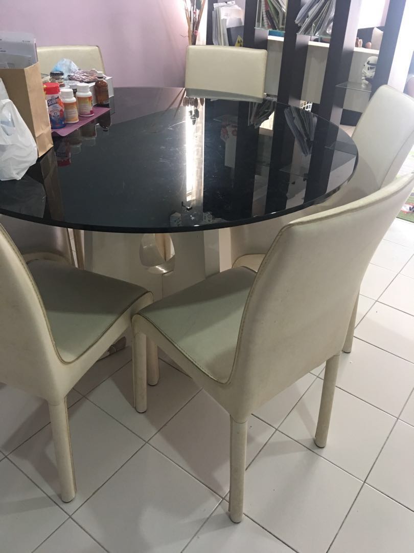 Price Reduced From RM500 Tempered Glass Dining Table Rumah