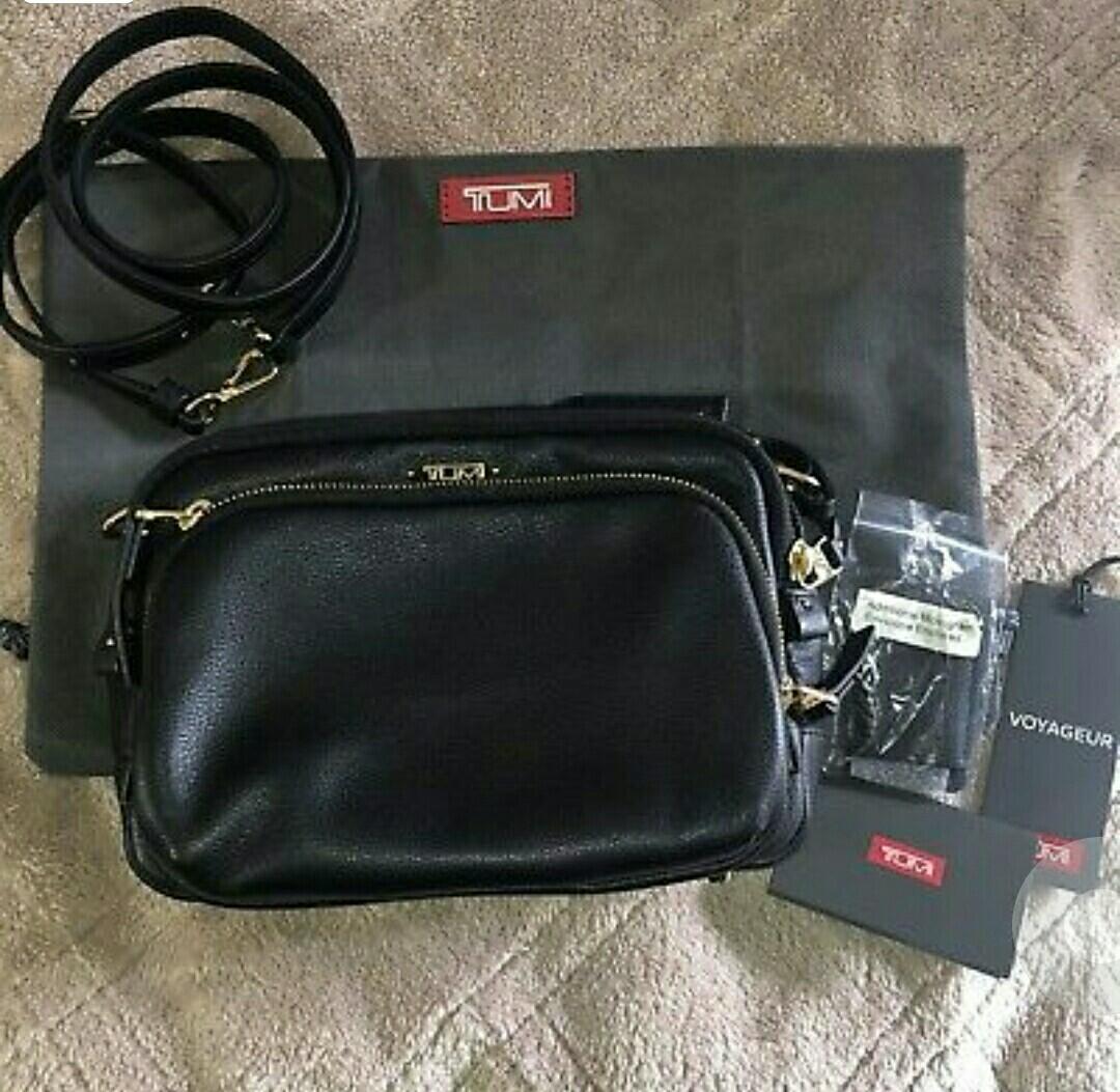 Tumi luanda shop leather