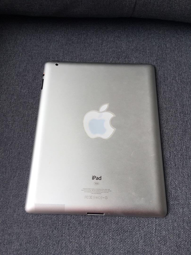 Used Apple iPad 2 (Category: Portable Audio Accessories) located in Cebu City. Submitted by happyheartcebu (Listing ID 186580737, Image 2). Description: Apple iPad 2 16GB MODEL: A1395 With charger. Handled with care. .