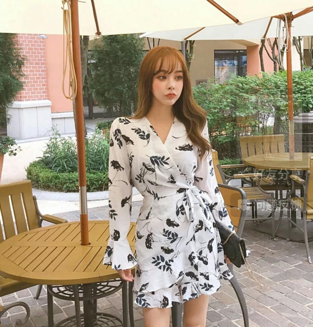 white ruffle romper womens
