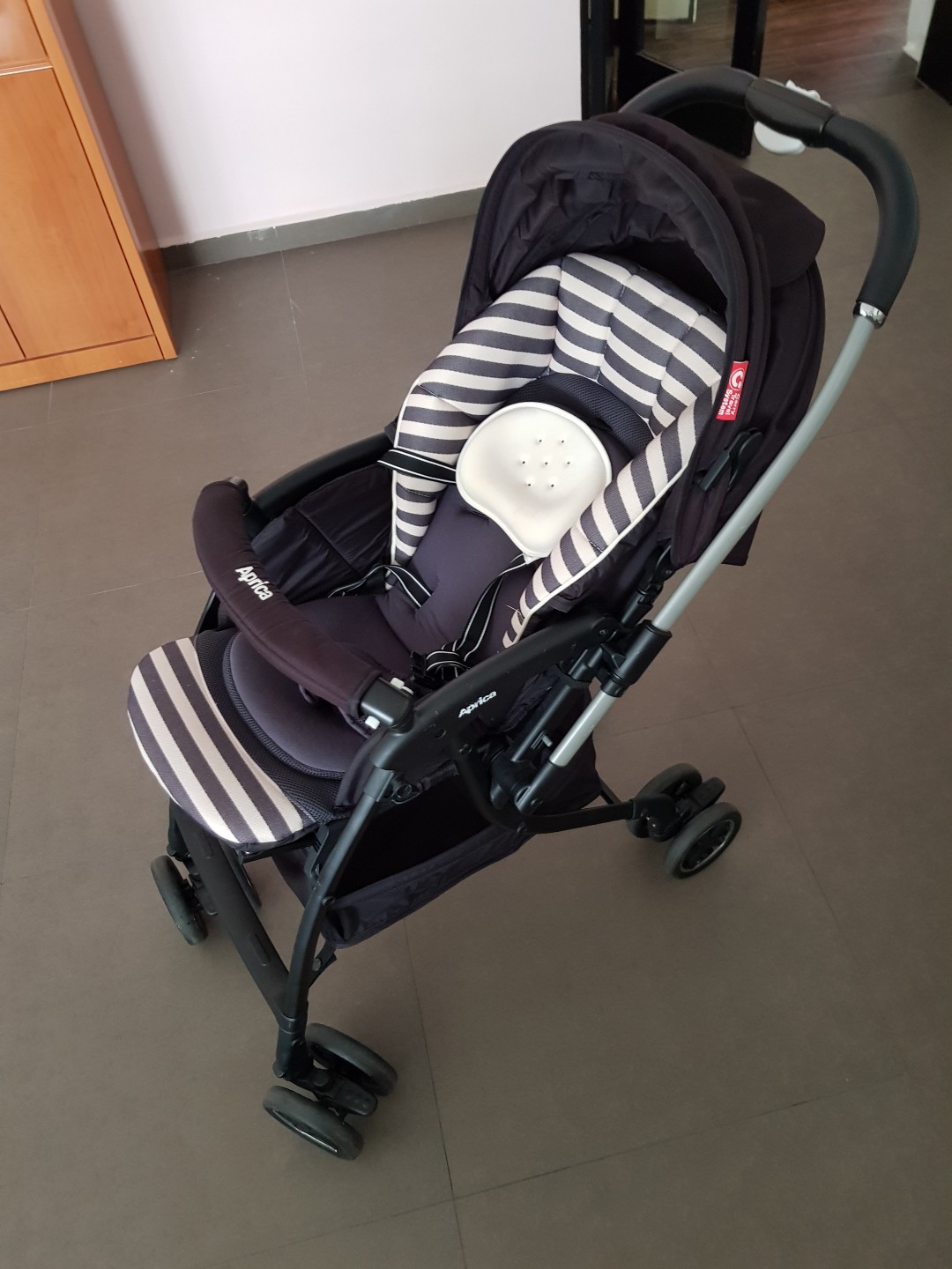 Aprica carry travel system Clearance