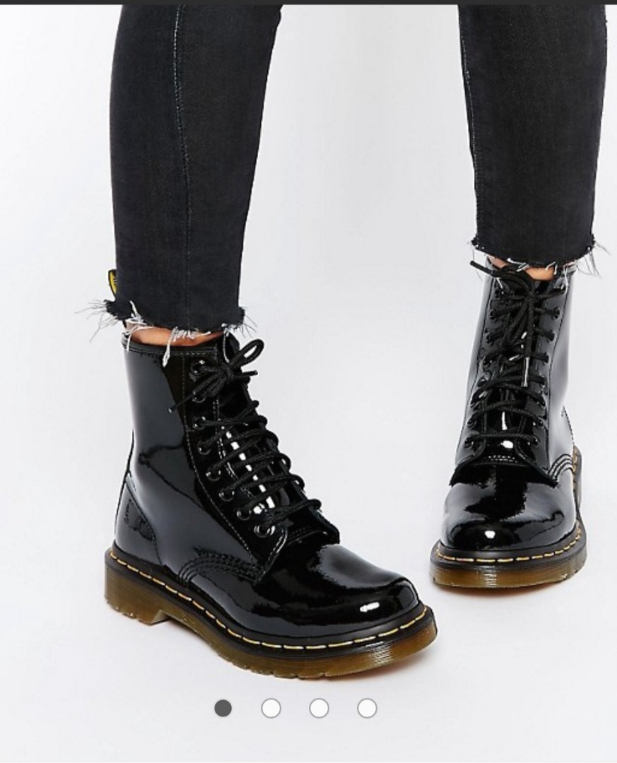 dr martens 1460 w black