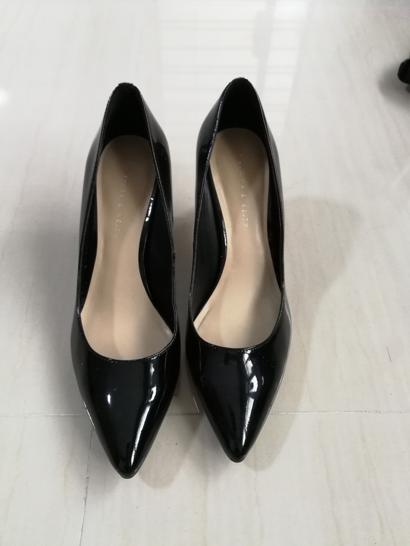 Black shiny formal heels, Women's 