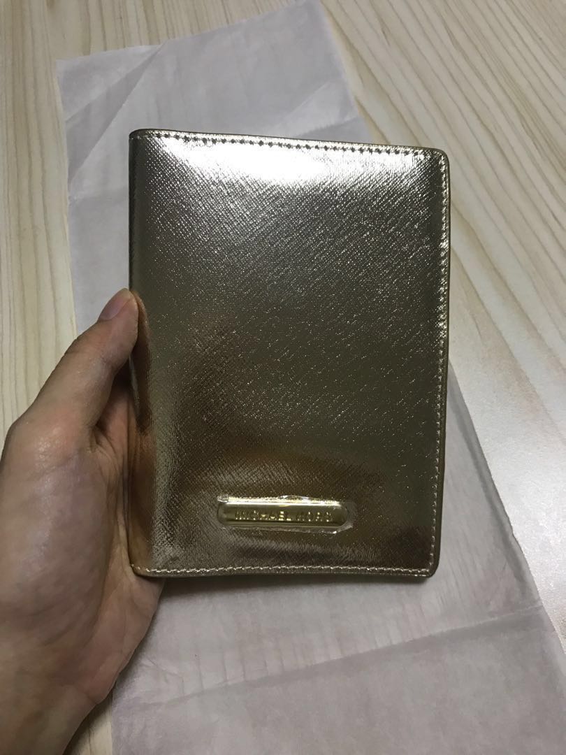 mk passport wallet