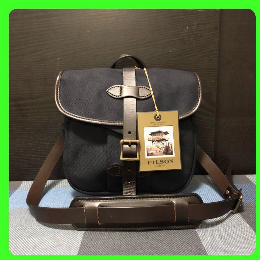 filson sling bag