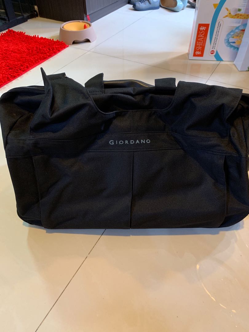Giordano 2 wheel travel bag, Men's Fashion, Bags, Belt bags, Clutches