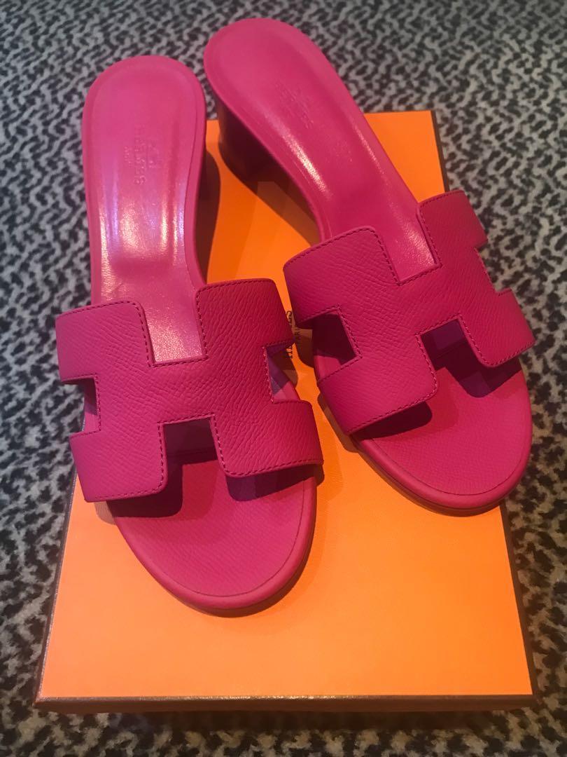 hermes pink slippers