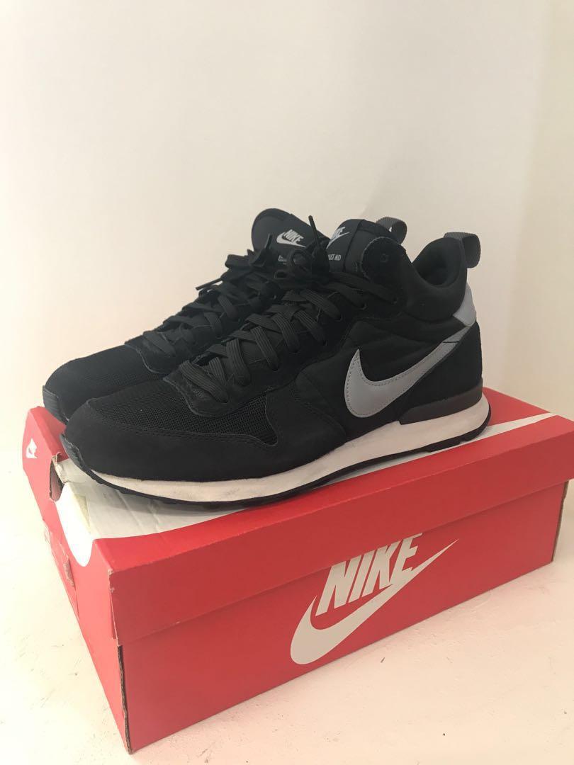 internationalist mid