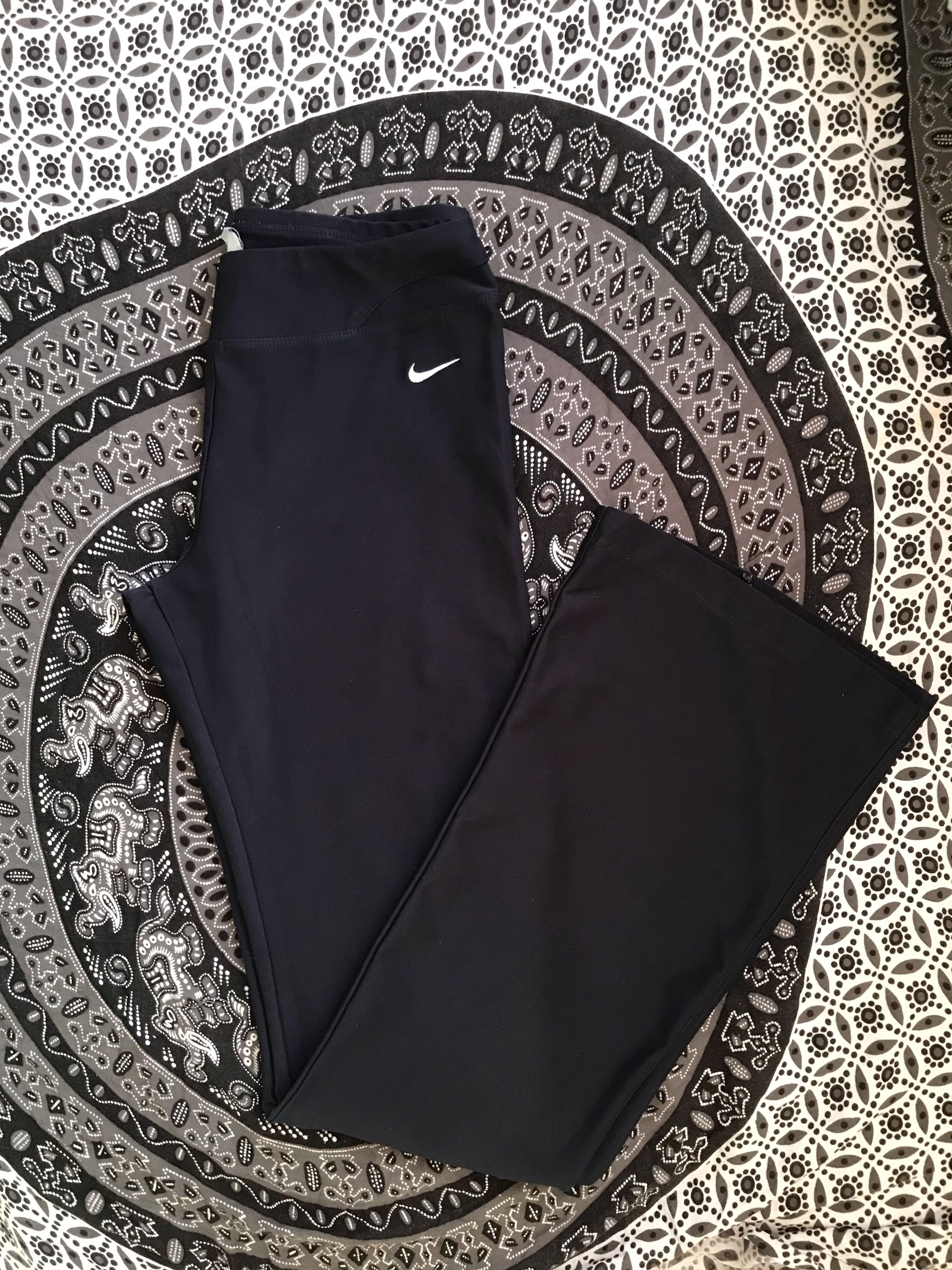 Nike Yoga Pants, Women's Fashion, Clothes on Carousell