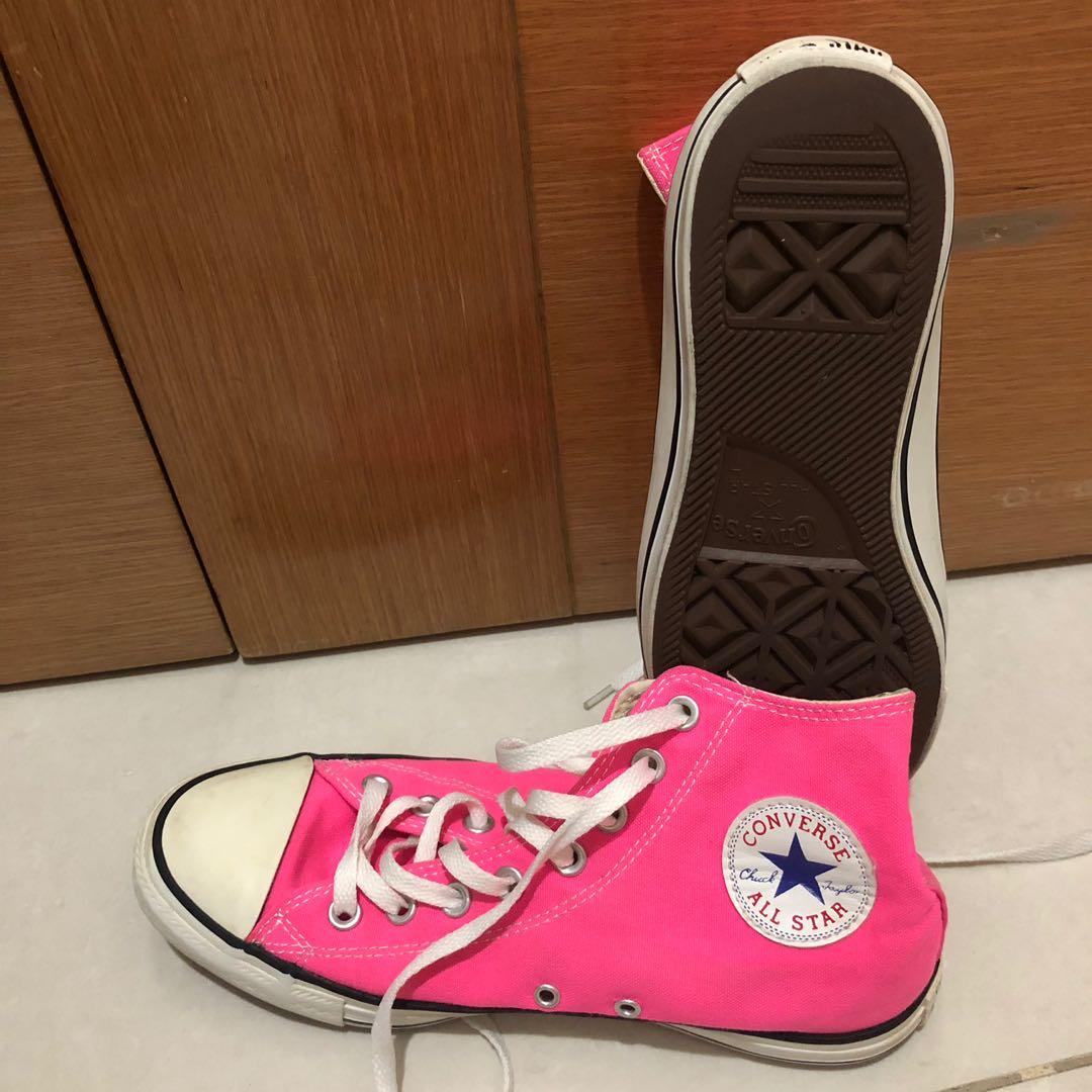 converse shoes pink