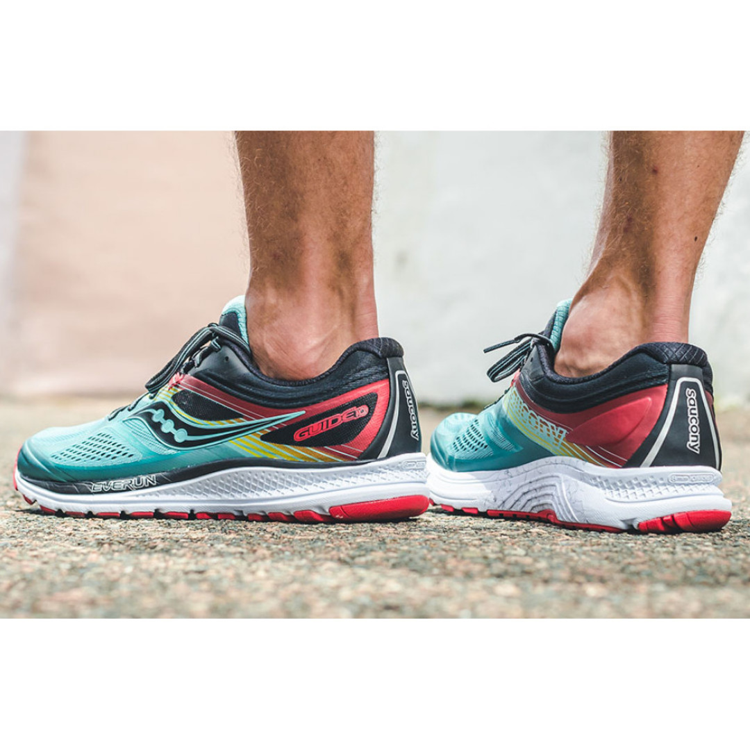 saucony mens running