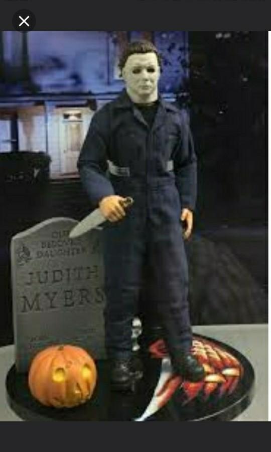 MEZCO ONE 12 SCALE FIGURES HOLLOWEEN MICHAEL MYERS LAST 1