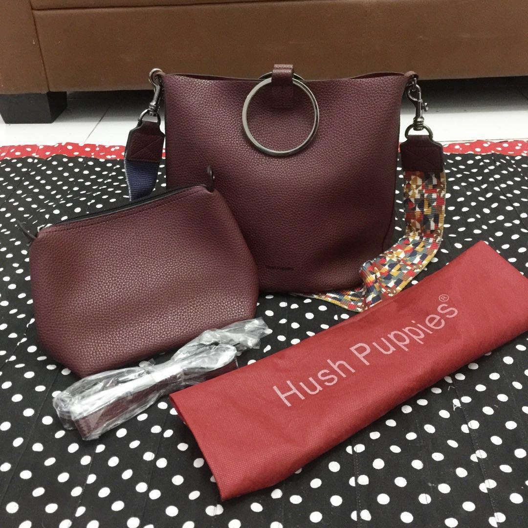 Tas Hush Puppies Red Wine Fesyen Wanita Tas Dompet Di Carousell