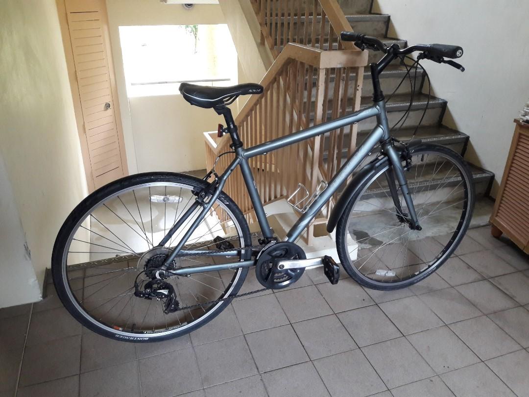 Trek 7.0 FX hybrid bike / bicycle 