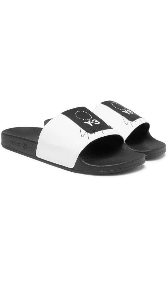Y3 slippers Brand New, Men's Fashion 
