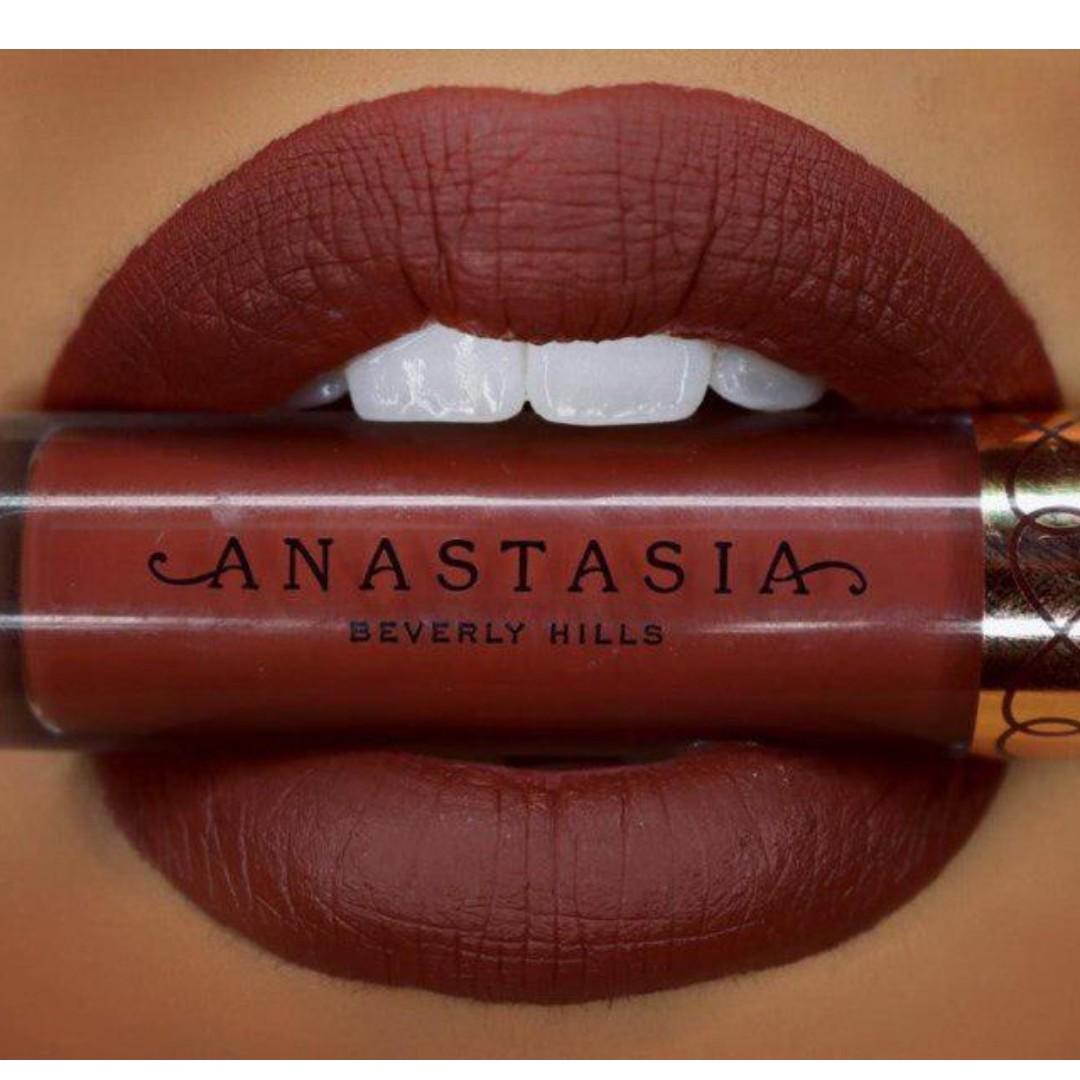 chocolate shade lipstick