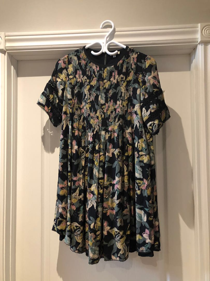 Aritzia Wilfred Sonore dress size xs Women s Fashion Clothes on Carousell
