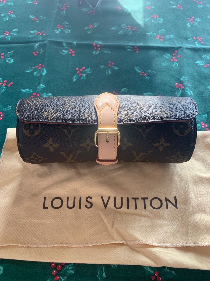 lv watch bag