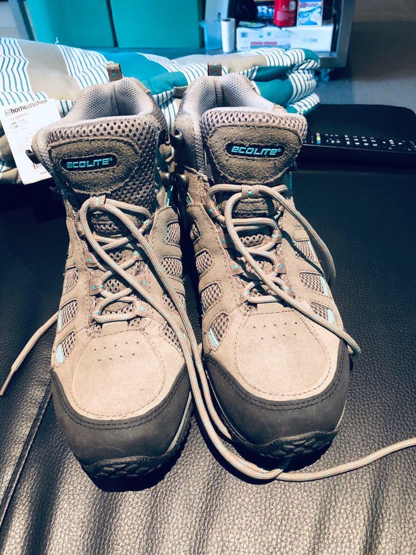 Ecolite hiking boots discount
