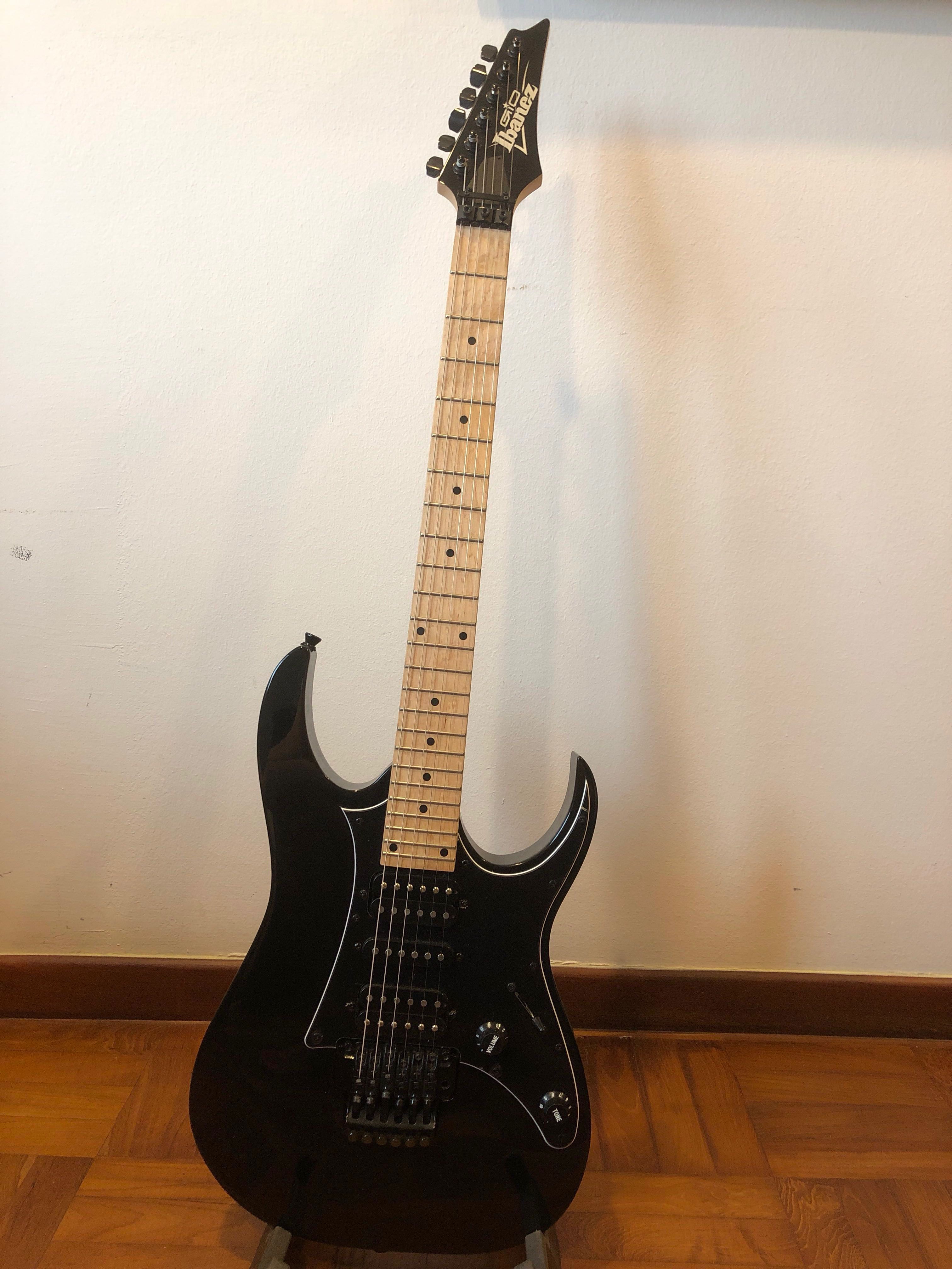 Ibanez Gio GRG250M electric guitar Hobbies Toys Music Media