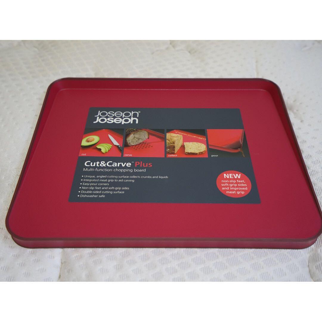 Joseph Joseph Cut&Carve Plus Multi-function Red Cutting Board