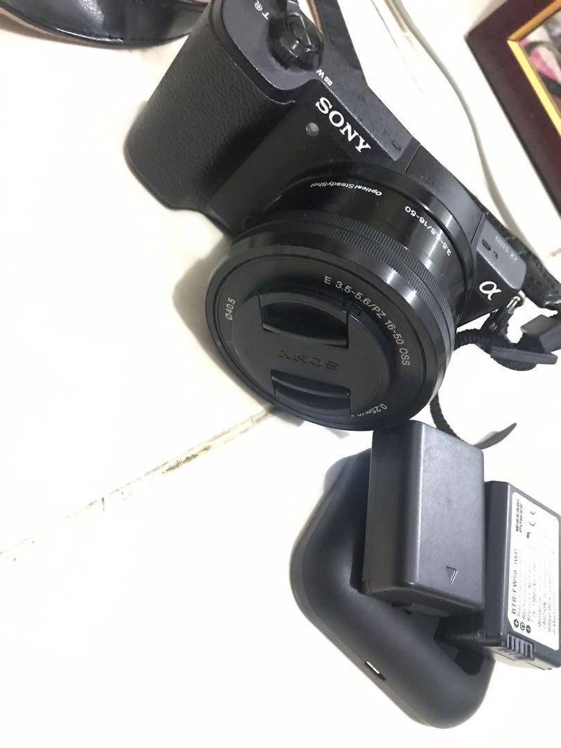 kamera sony a5100 plus bonus 2 baterai cadangan dan charger