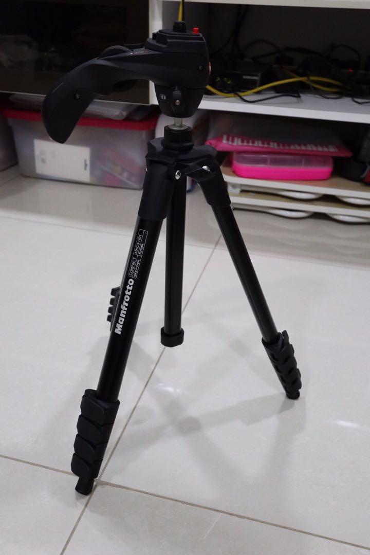 Manfrotto Compact Action Tripod MKC3H01, Photography, Photography