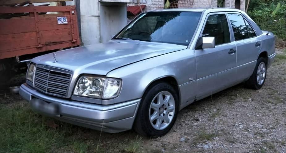 MERCEDES E260 AUTO, Cars, Cars for Sale on Carousell