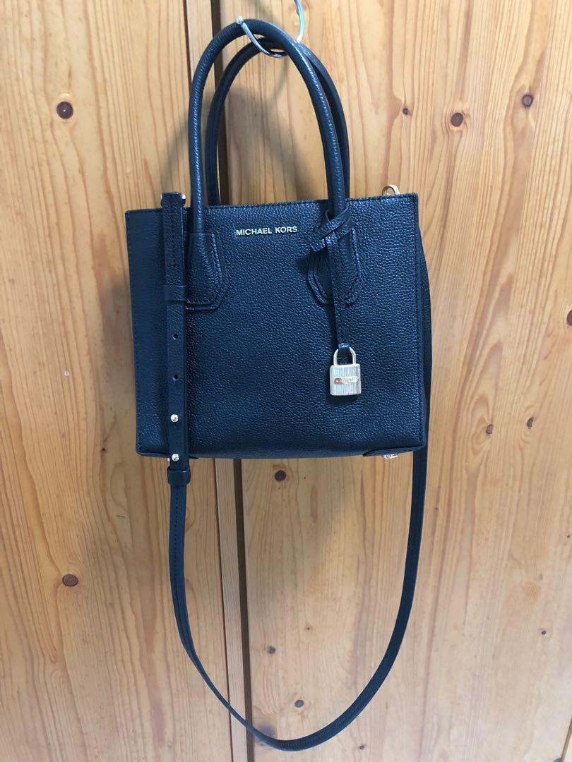 mk mercer small black