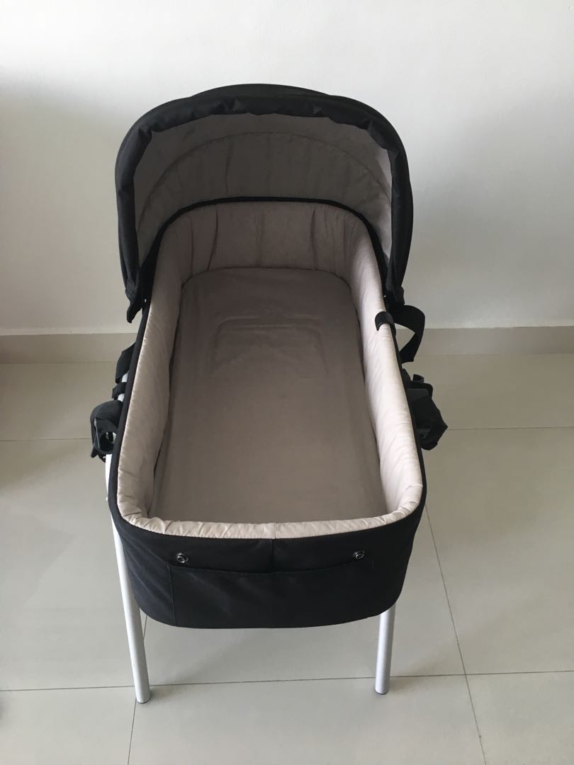 Mountain buggy carrycot sales stand