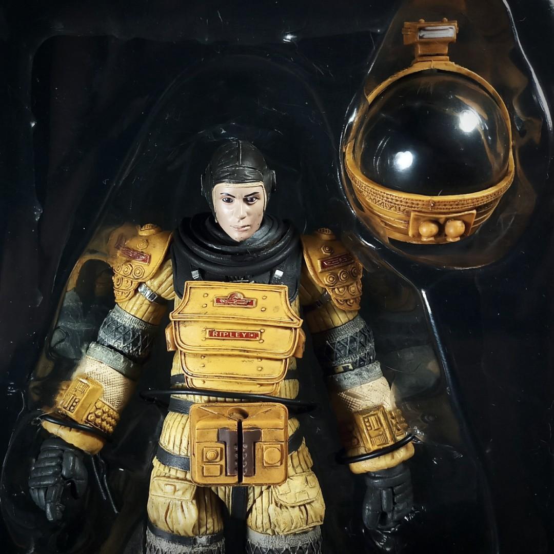 NECA ALIENS Series 6 - Alien Isolation AMANDA RIPLEY [Compression Suit  Ver.] 7 Predator McFarlane, Hobbies & Toys, Collectibles & Memorabilia,  Vintage Collectibles on Carousell