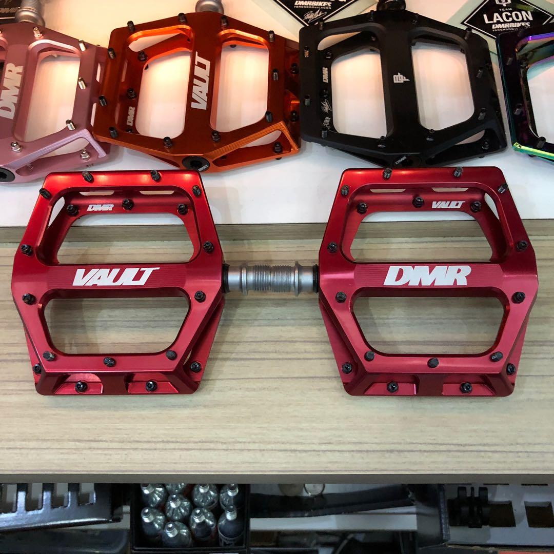 red dmr pedals