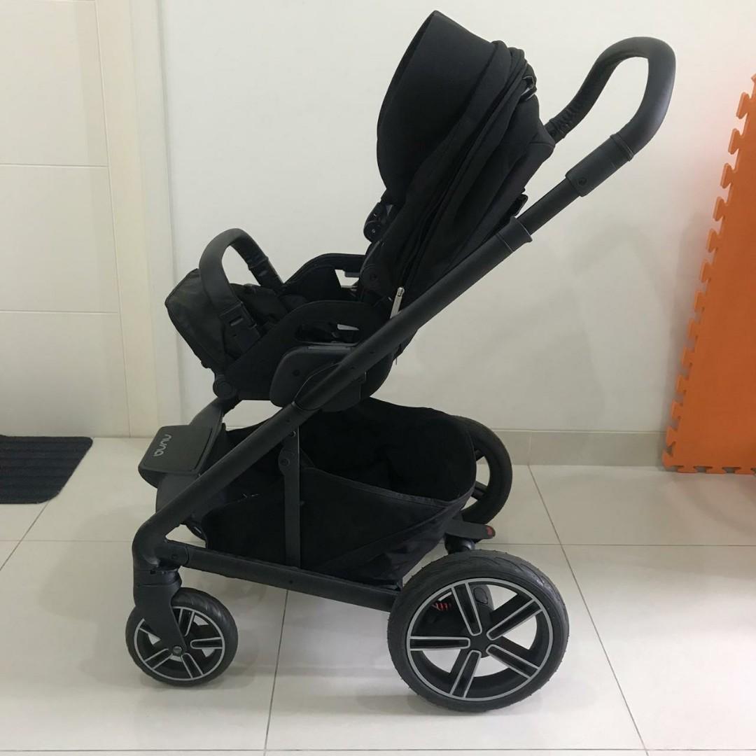 Nuna Mixx 2 Plus Bassinet Caviar Nawar Kira Kira Bayi Anak Kereta Kursi Goyang Gendongan Bayi Di Carousell