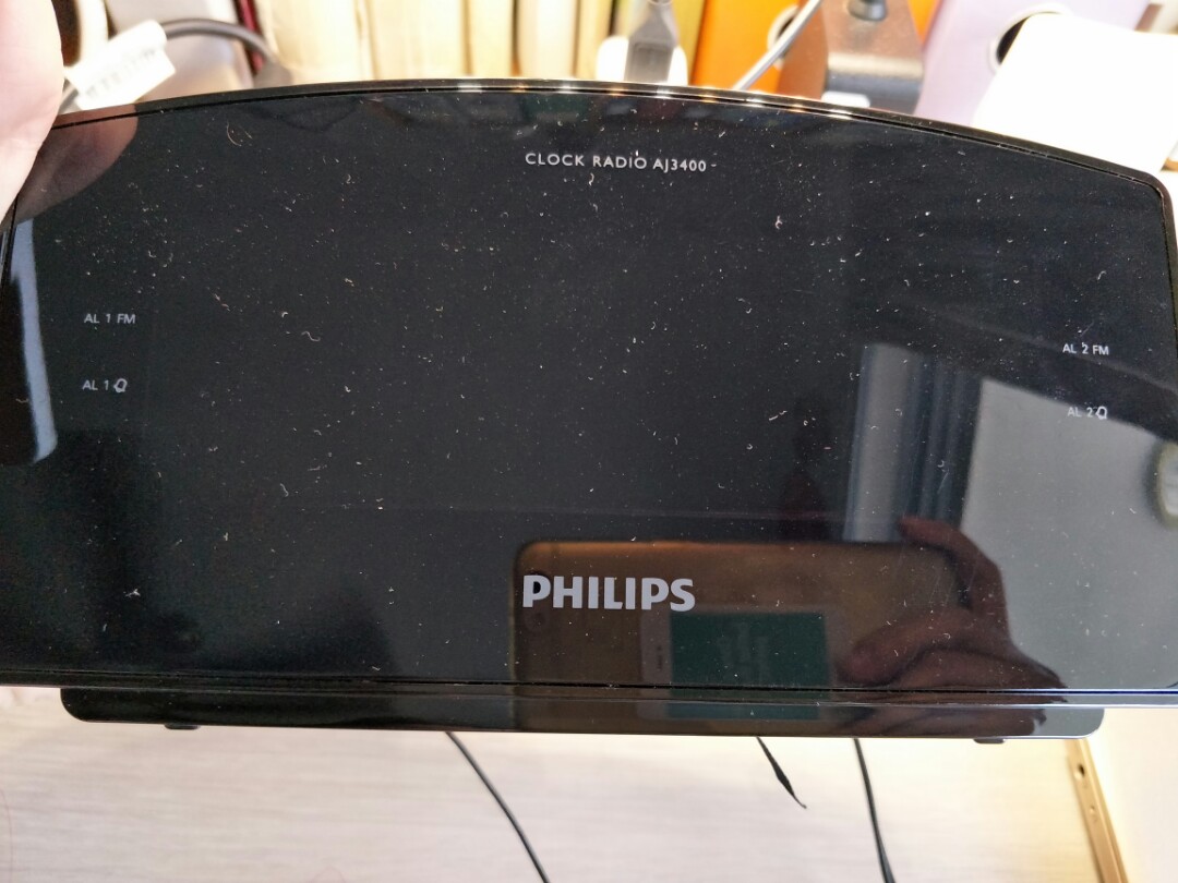 Philips clock radio AJ3400, Audio, Portable Music Players on Carousell