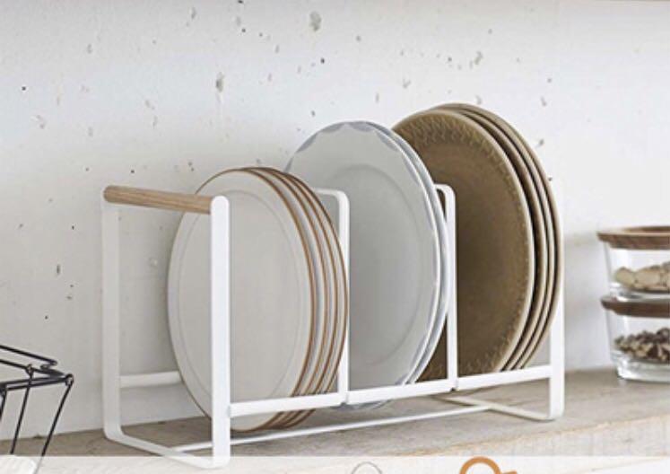 Plate holder, Furniture & Home Living, Kitchenware & Tableware 