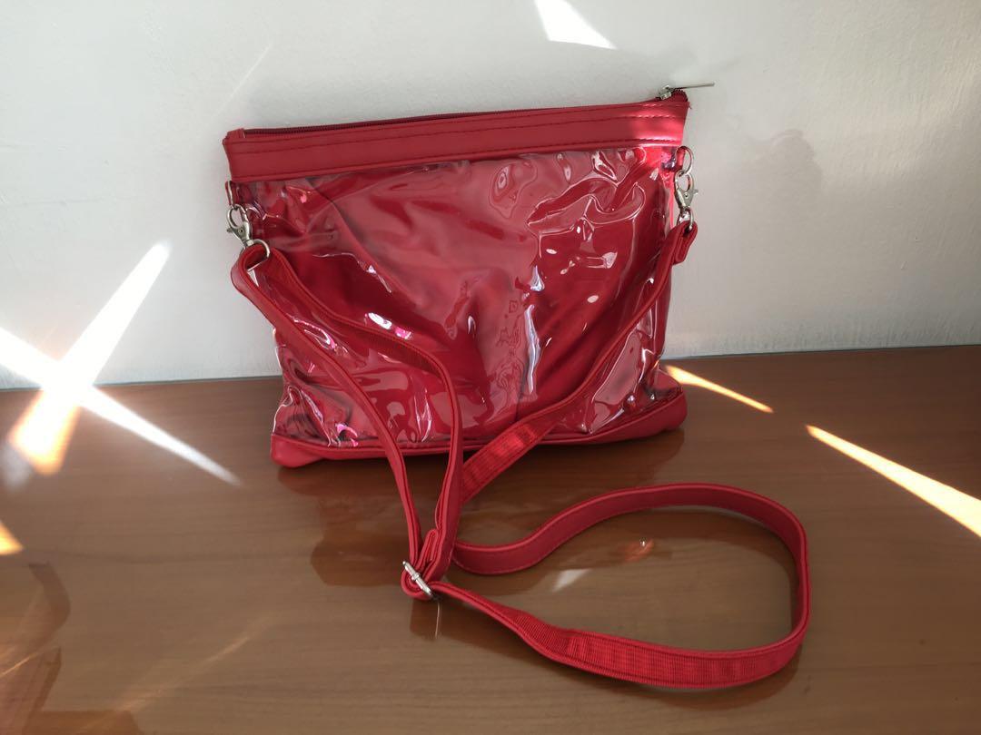 Red deals ita bag