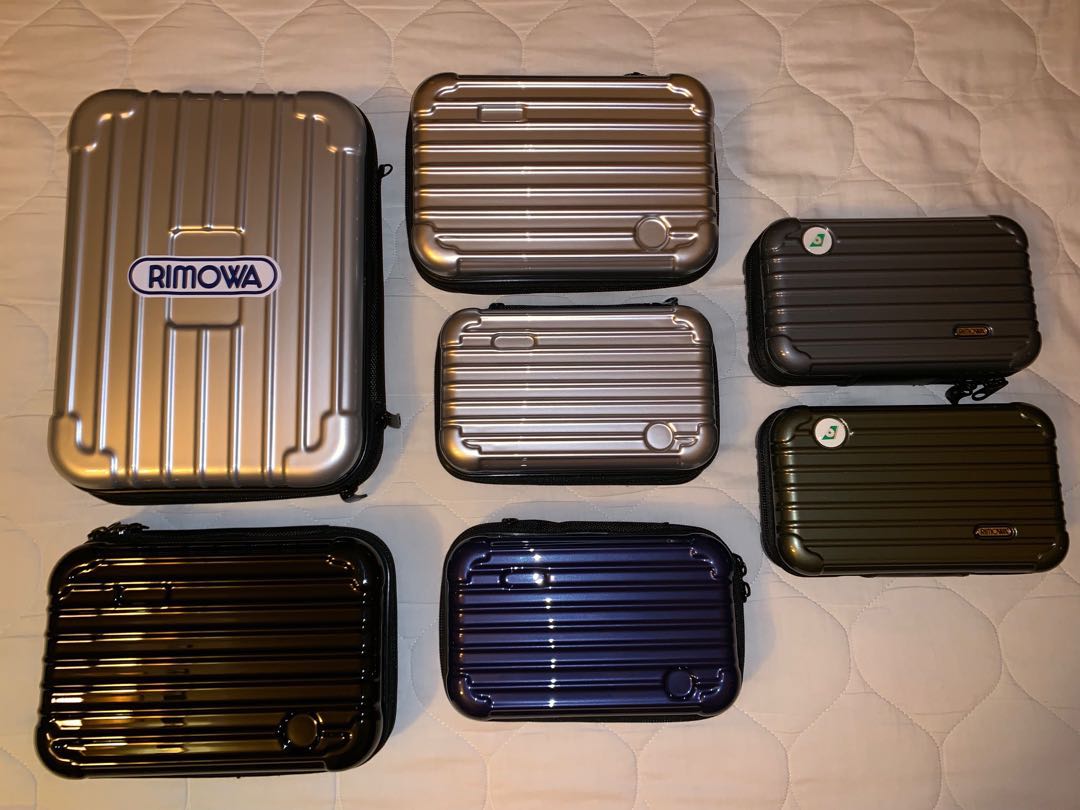 rimowa toiletries case