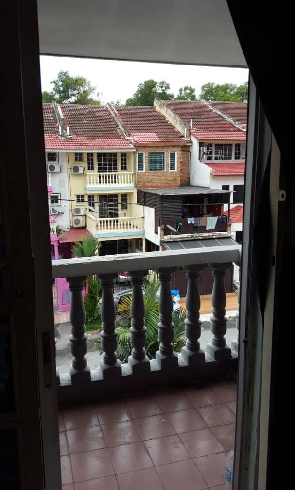 Rumah 3 Tingkat Taman Putri Jaya Utk Disewa Property Rentals On Carousell