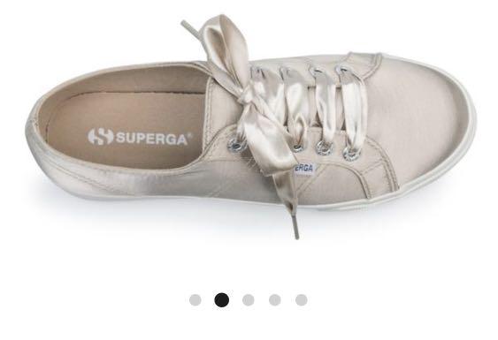 superga satin beige