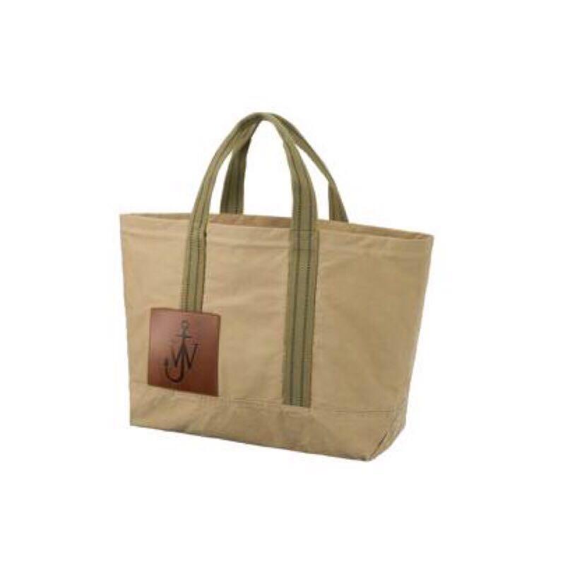 Jw anderson uniqlo bag sale