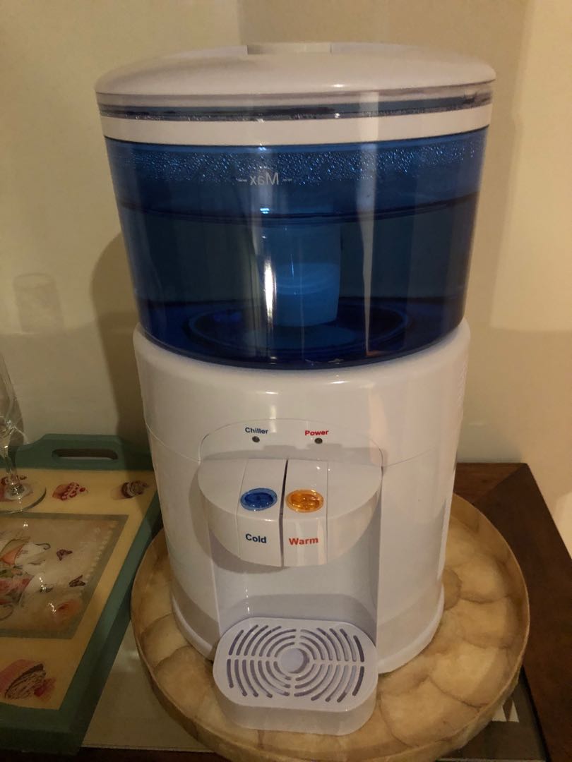 Water filter and dispenser., TV & Home Appliances, Kitchen Appliances