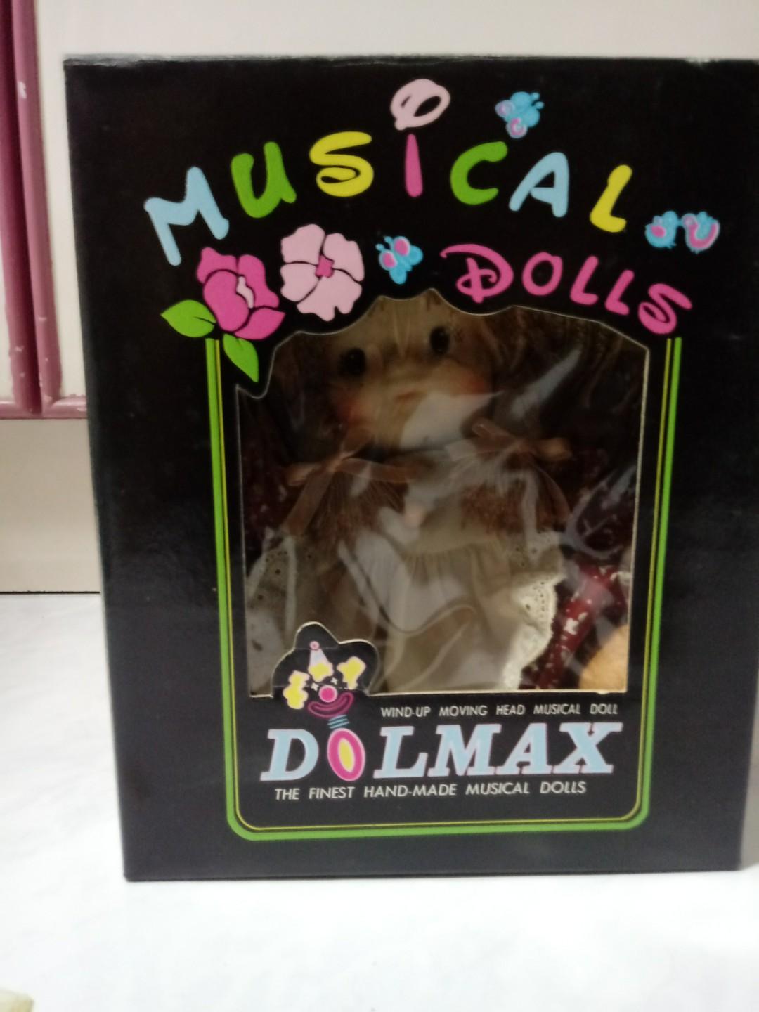 wind up musical dolls