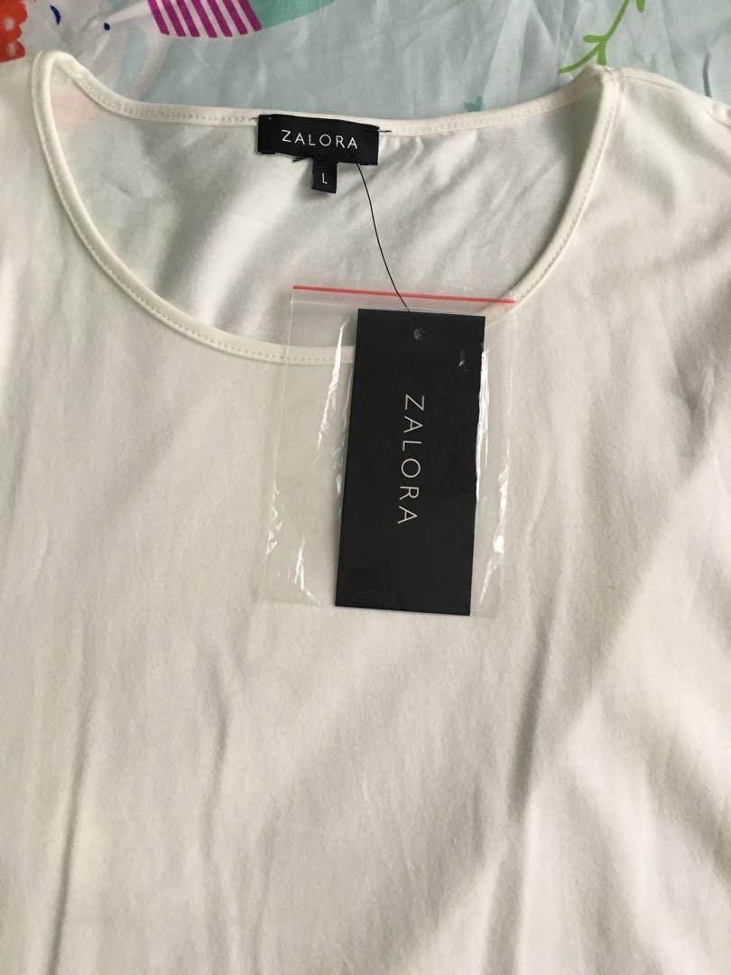 Zalora Bow Sleeve Dress (Category: Dresses) located in Cebu City. Submitted by bashas_cl0set (Listing ID 208257335, Image 2). Description: fits medium to large frame👗 new w/tags.