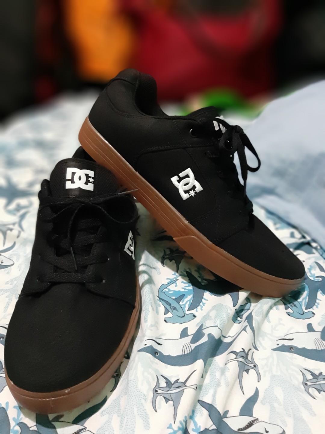 dc brand shoes