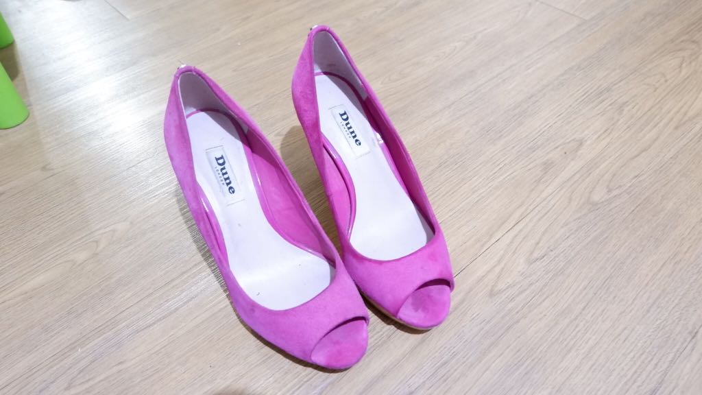 hot pink wedge shoes